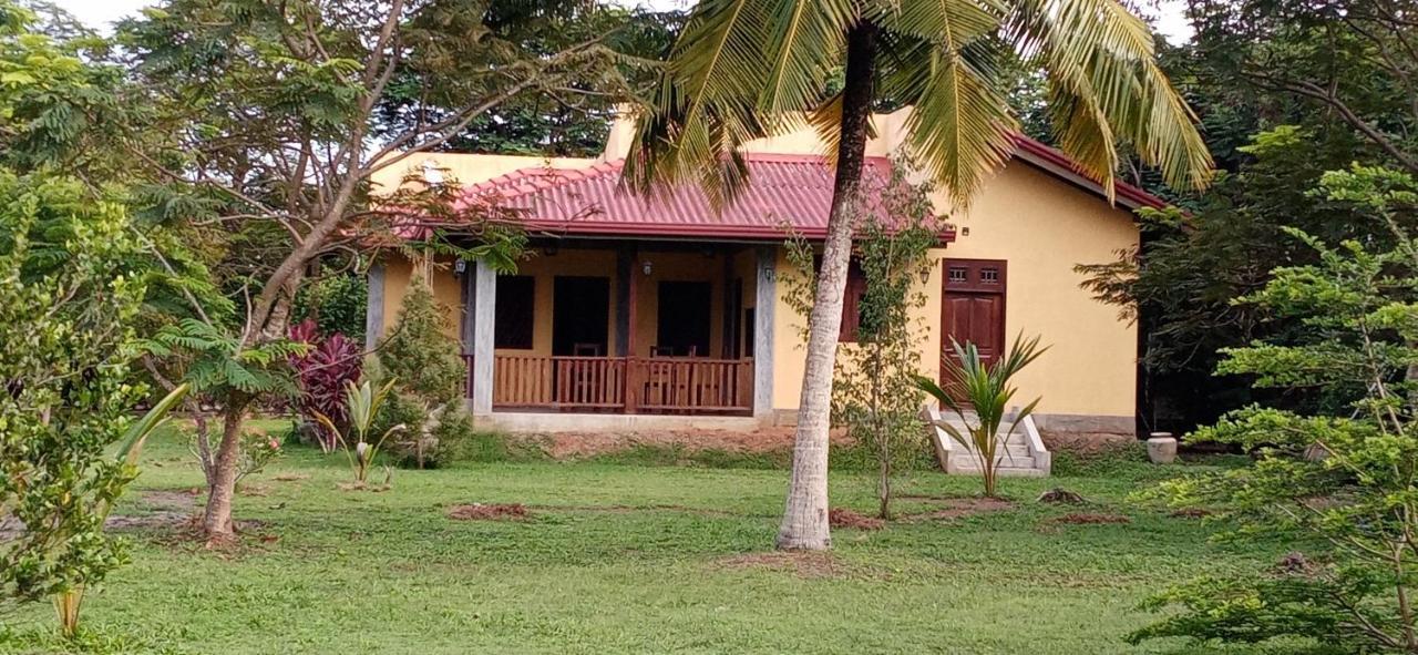 Villa De Lagoon View แทนกาลเล ภายนอก รูปภาพ