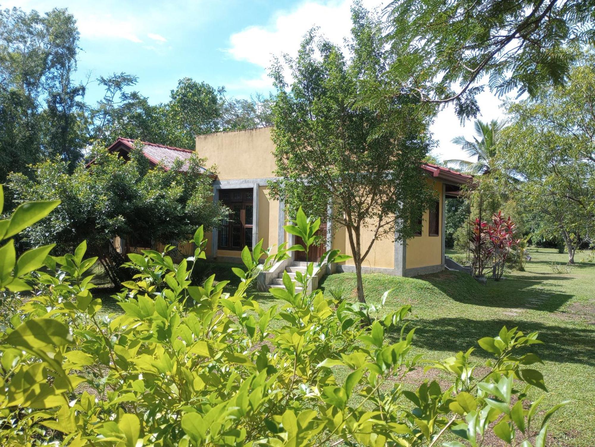 Villa De Lagoon View แทนกาลเล ภายนอก รูปภาพ