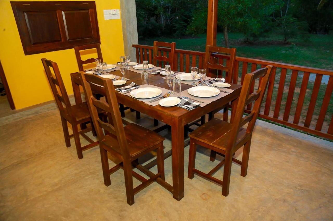 Villa De Lagoon View แทนกาลเล ภายนอก รูปภาพ